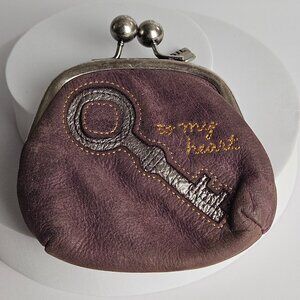 Vintage Fossil Kisslock Coin Purse – Leather Pouch with Key & “To My Heart”